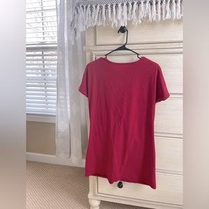 Basic red t-shirt dress 🎈